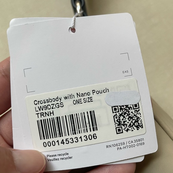 Lululemon Crossbody with Nano Pouch 2L - Trench - Picture 7 of 16